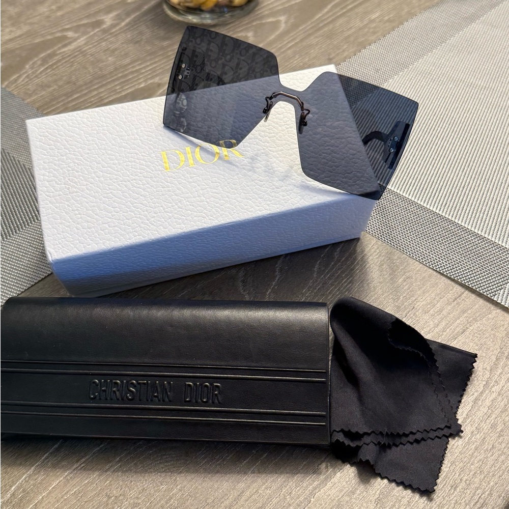 Dior unisex sunglasses